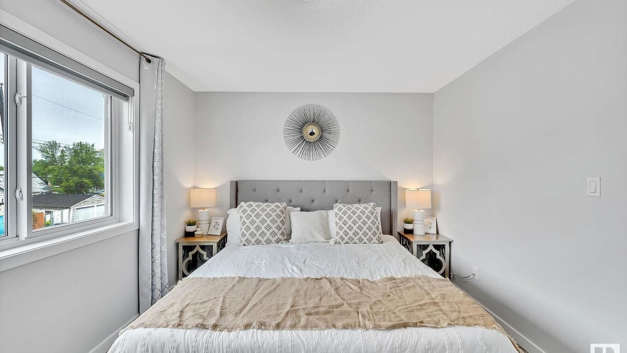 Photo of Bedroom in North Central Edmonton