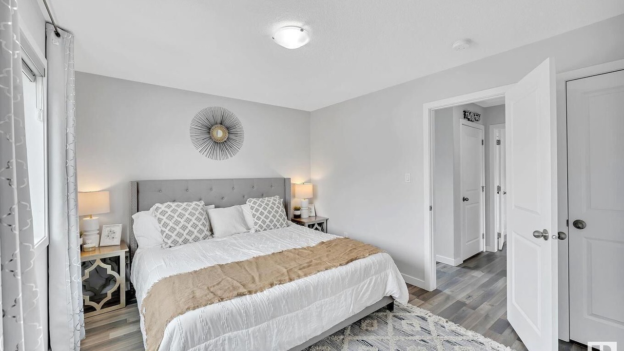 Photo of Bedroom in North Central Edmonton
