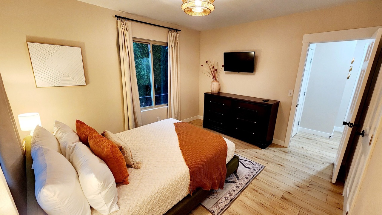 Photo of Bedroom in Reynolds Corners