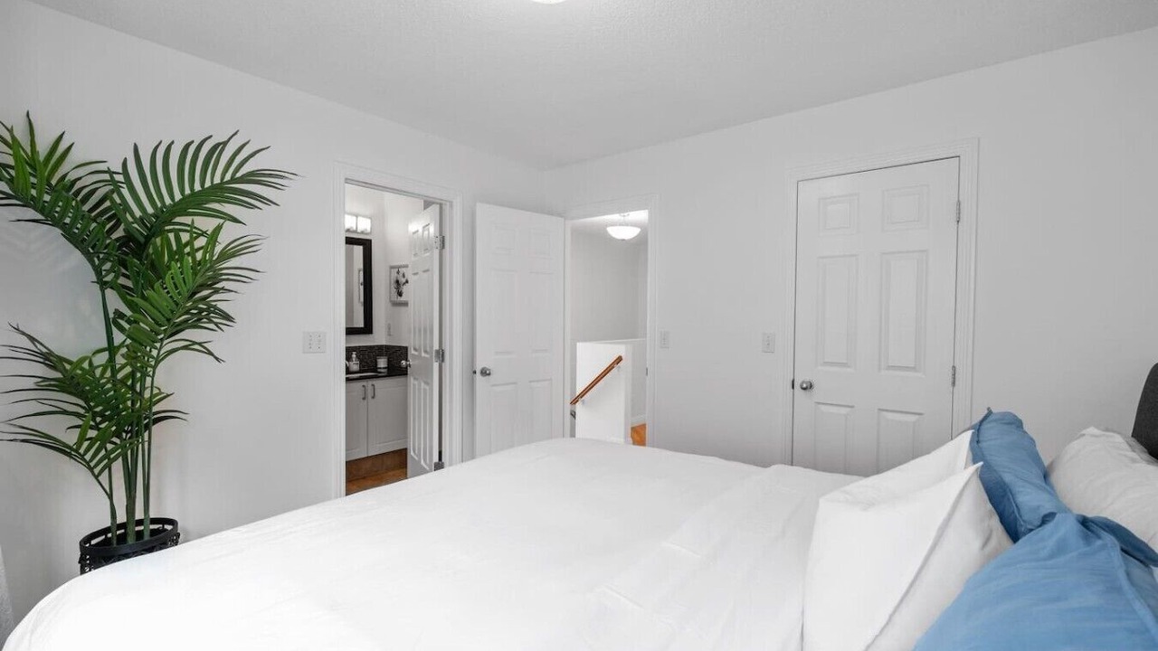 Photo of Bedroom in Bankview