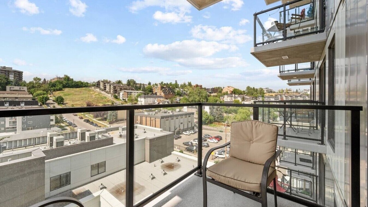 Photo of Outdoor in Crescent Heights