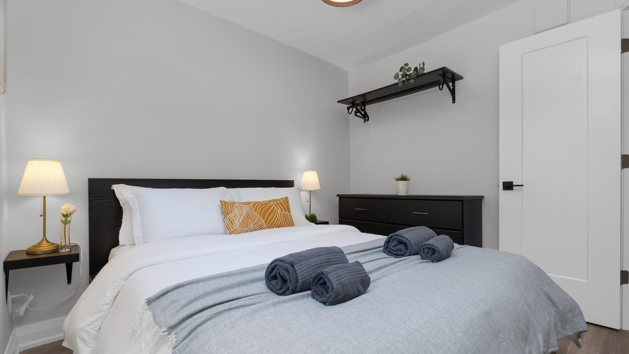 Photo of Bedroom in Wasaga Beach