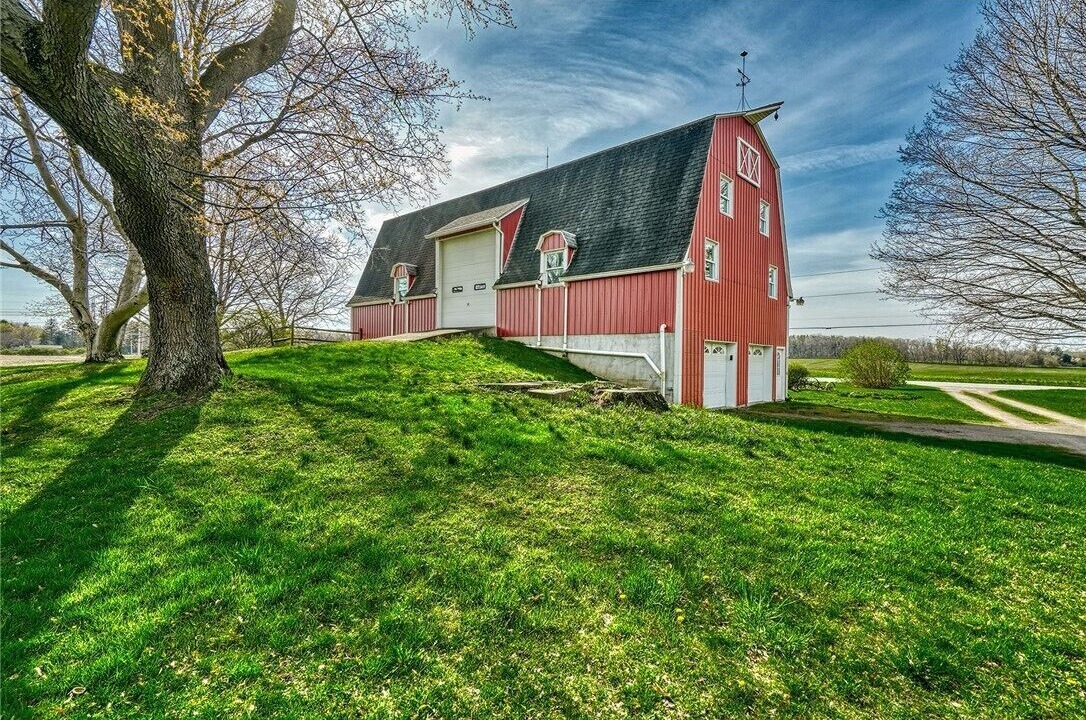 Photo of Outdoor in Ontario City
