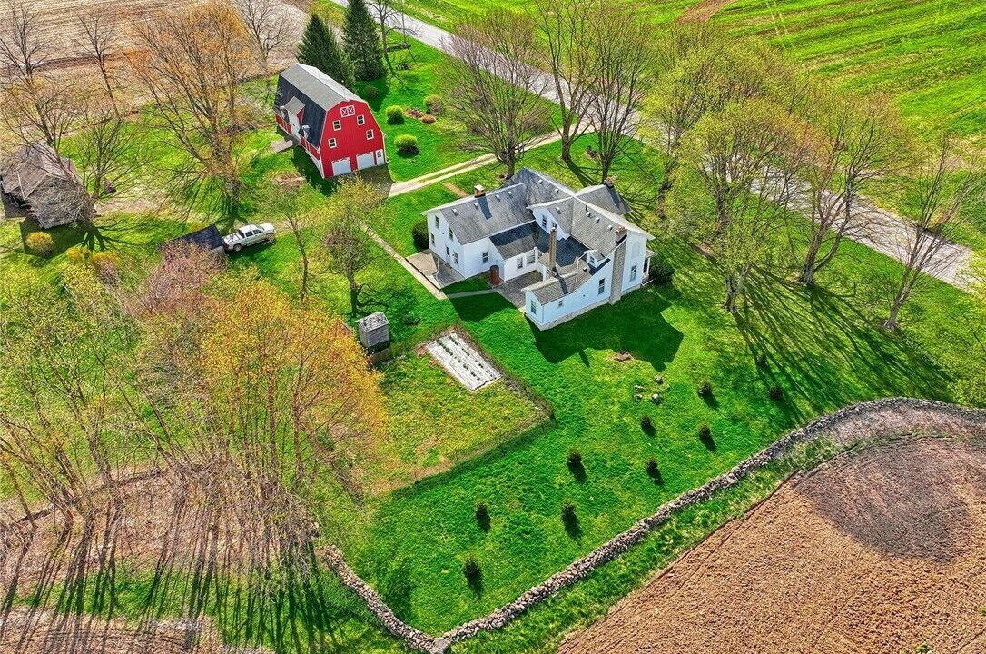 Photo of Outdoor in Ontario City