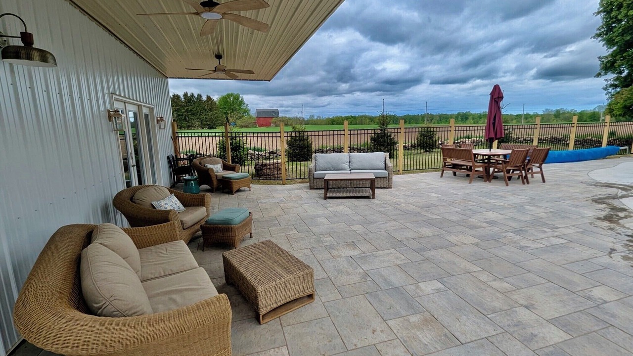 Photo of Outdoor in Ontario City