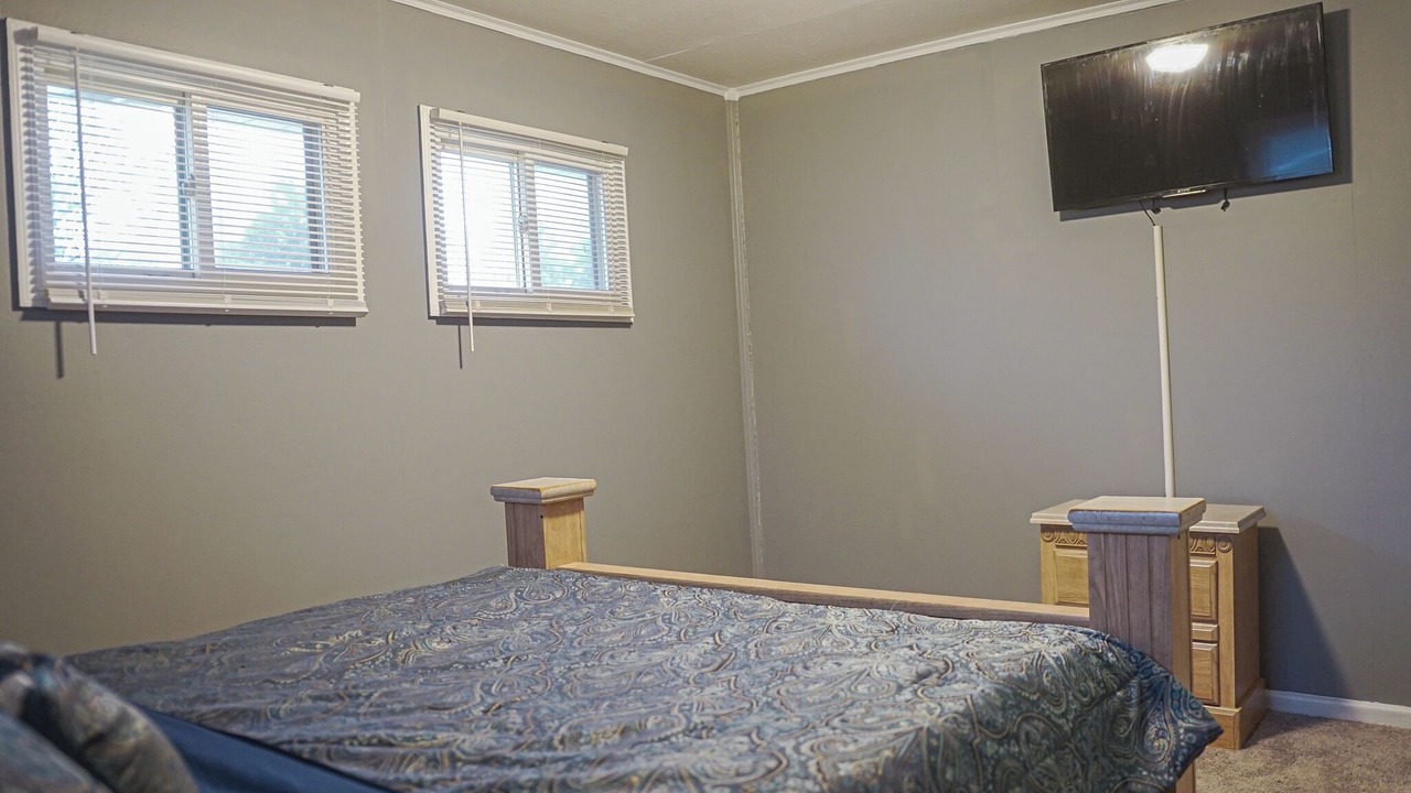 Photo of Bedroom in Akron