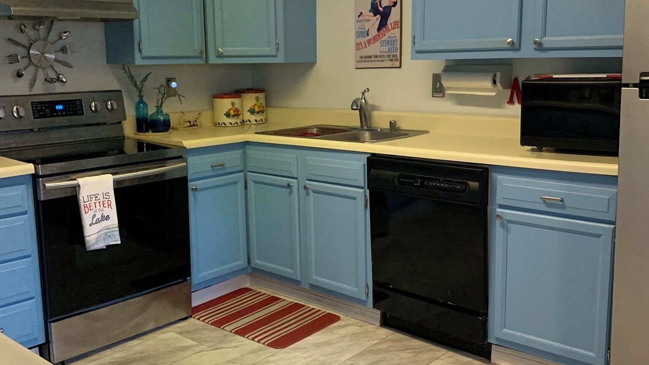 Photo of Kitchen in Lakeside
