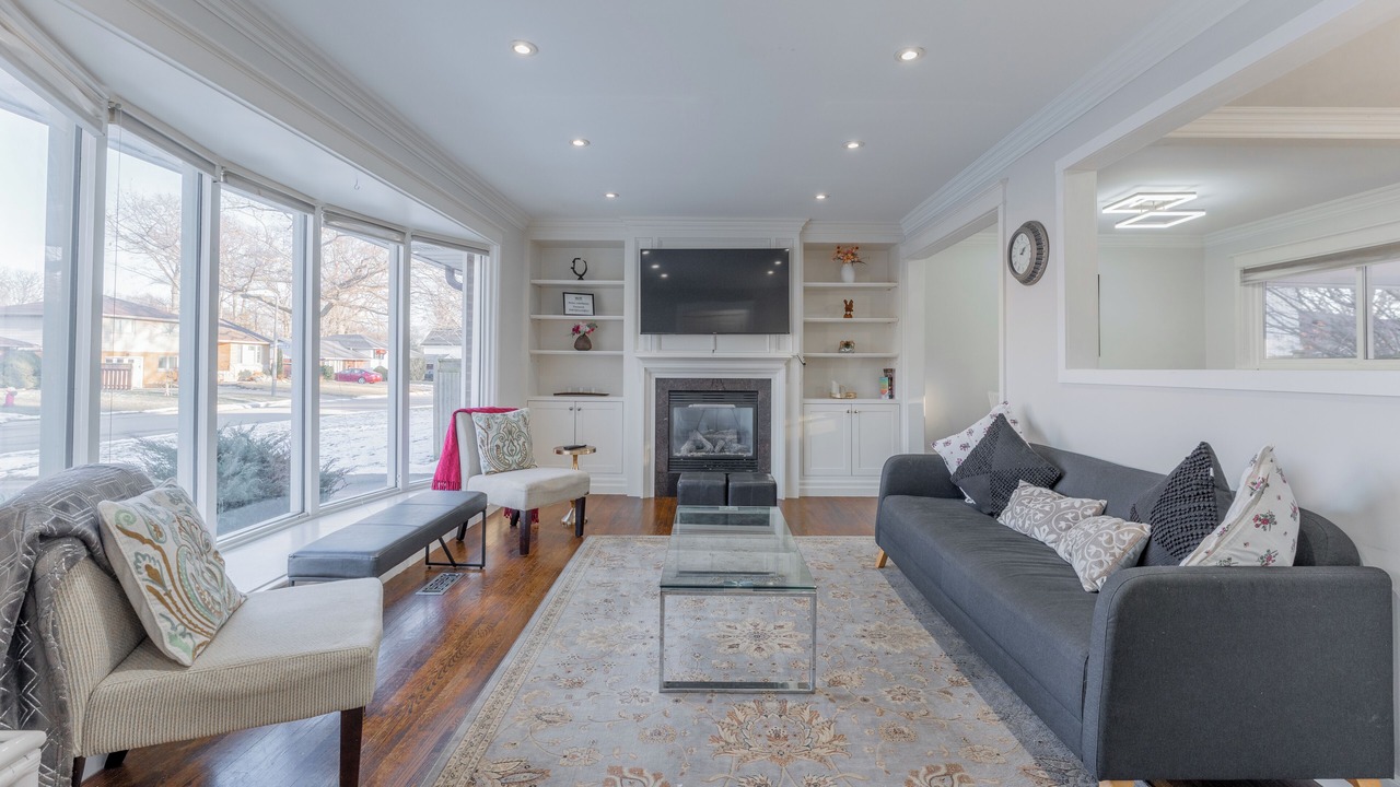 Photo of Livingroom in Burlington