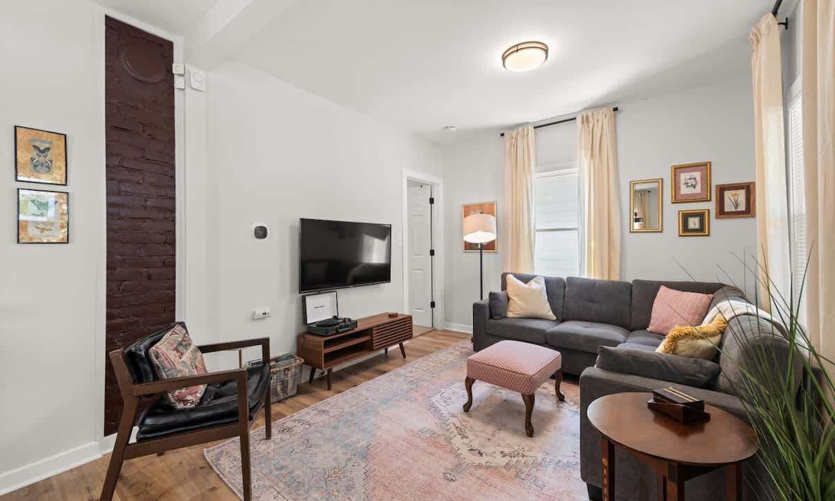 Photo of Bedroom in Cleveland