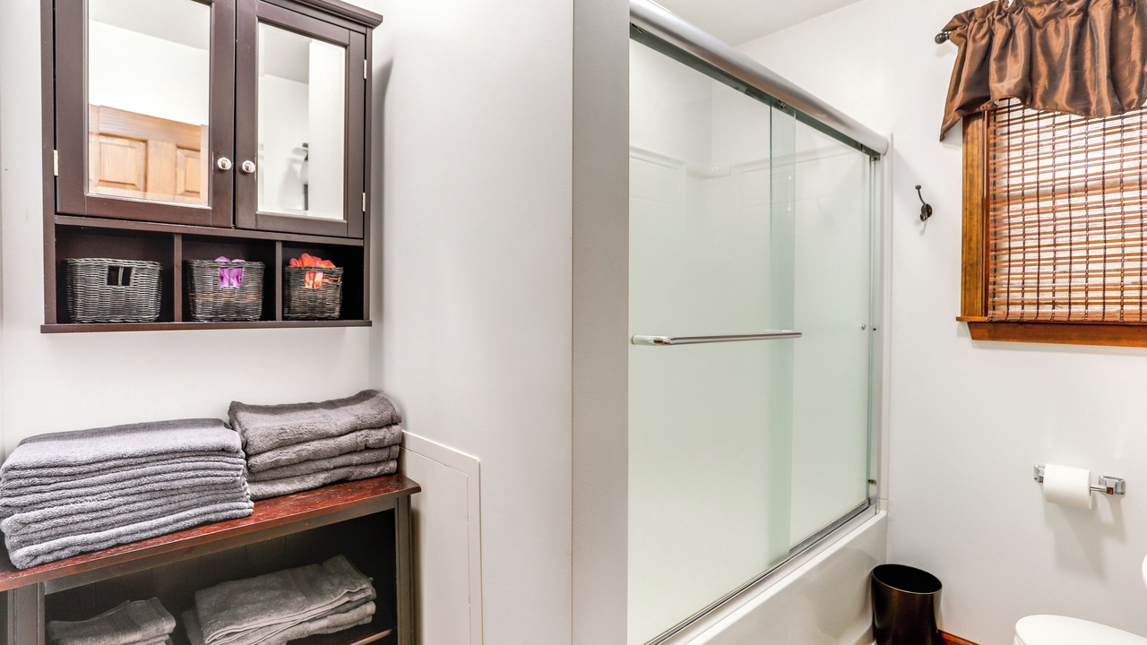 Photo of Bathroom in Lacarne