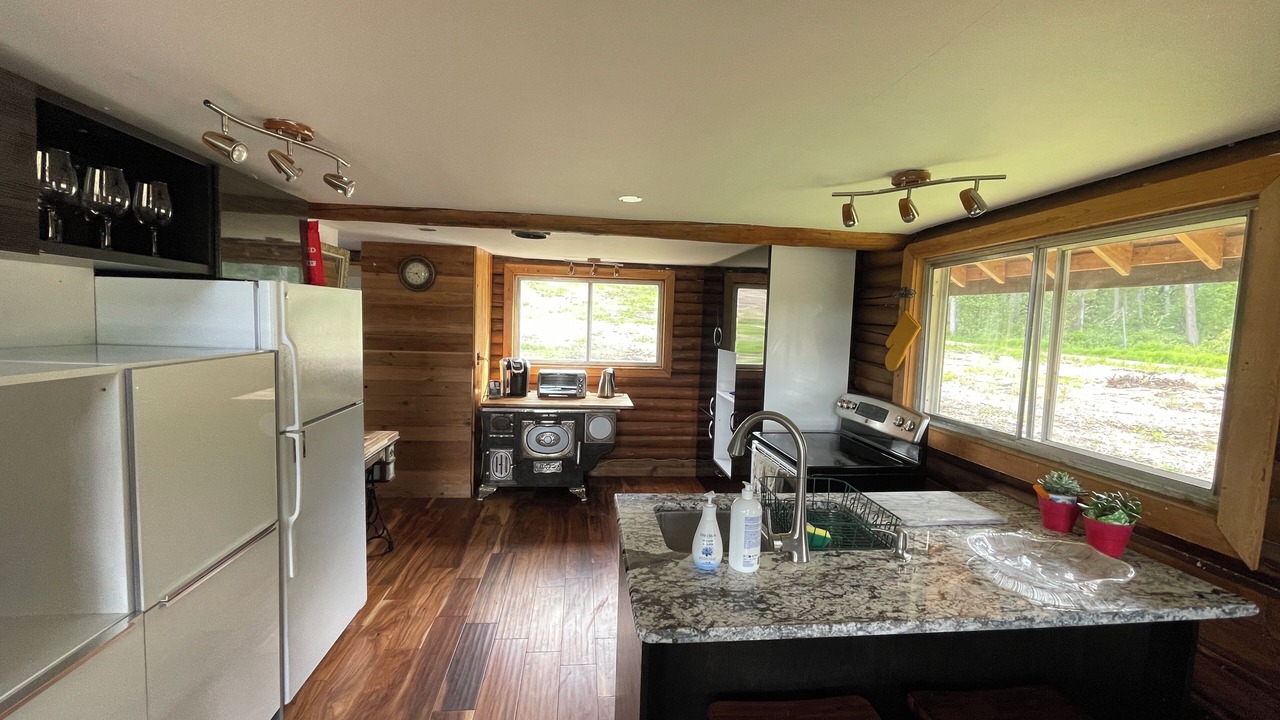 Photo of Kitchen in Fort Assiniboine