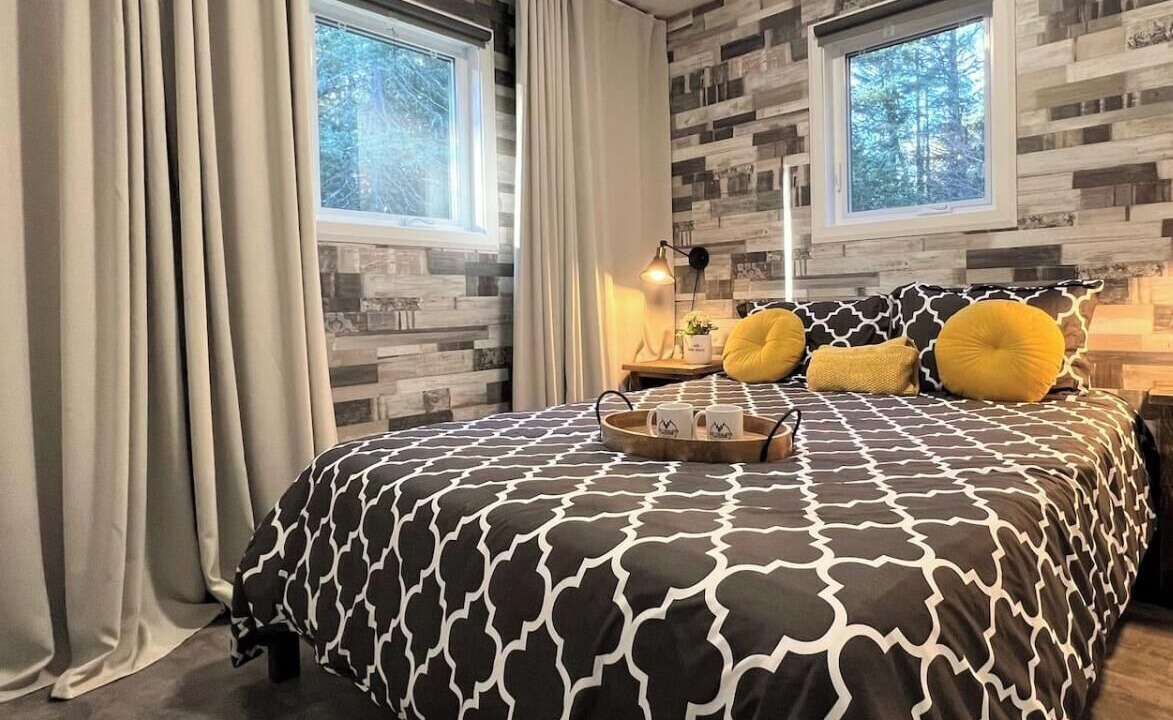 Photo of Bedroom in Sainte-Lucie-des-Laurentides
