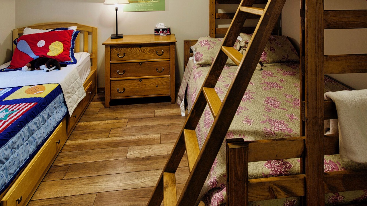 Photo of Bedroom in Grand Bend