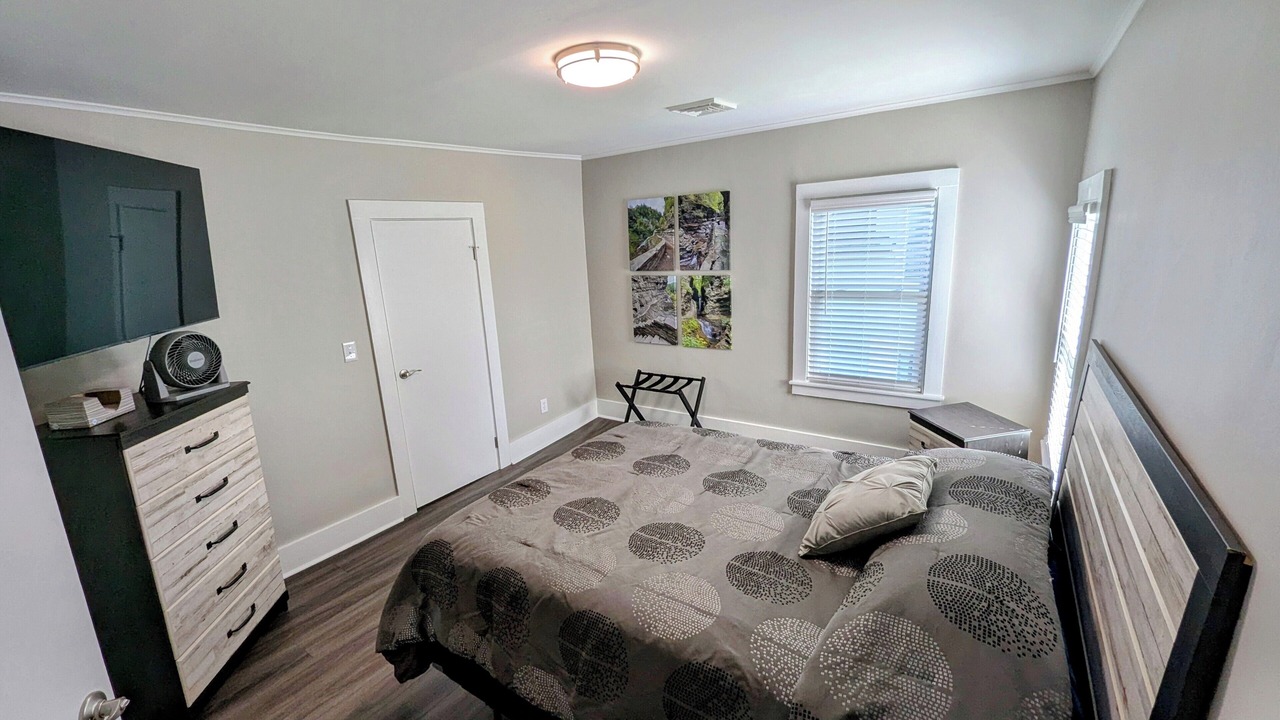 Photo of Bedroom in Port Clinton