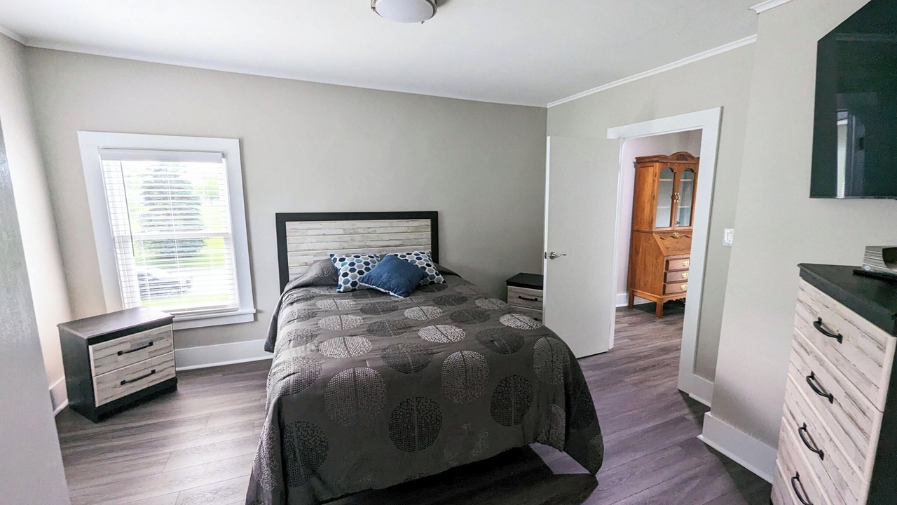 Photo of Bedroom in Port Clinton