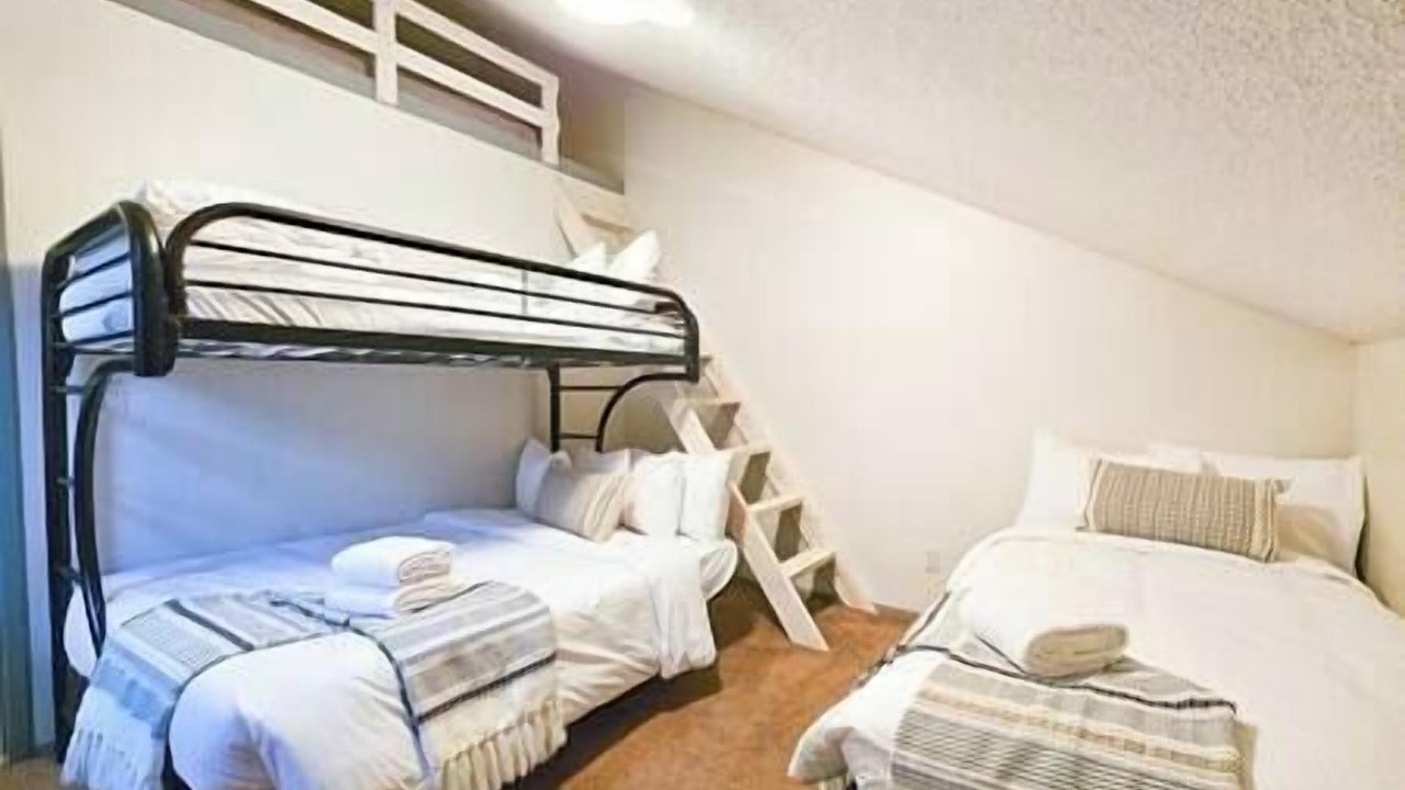 Photo of Bedroom in Windermere