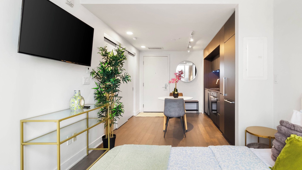 Photo of Bedroom in Downtown Montreal