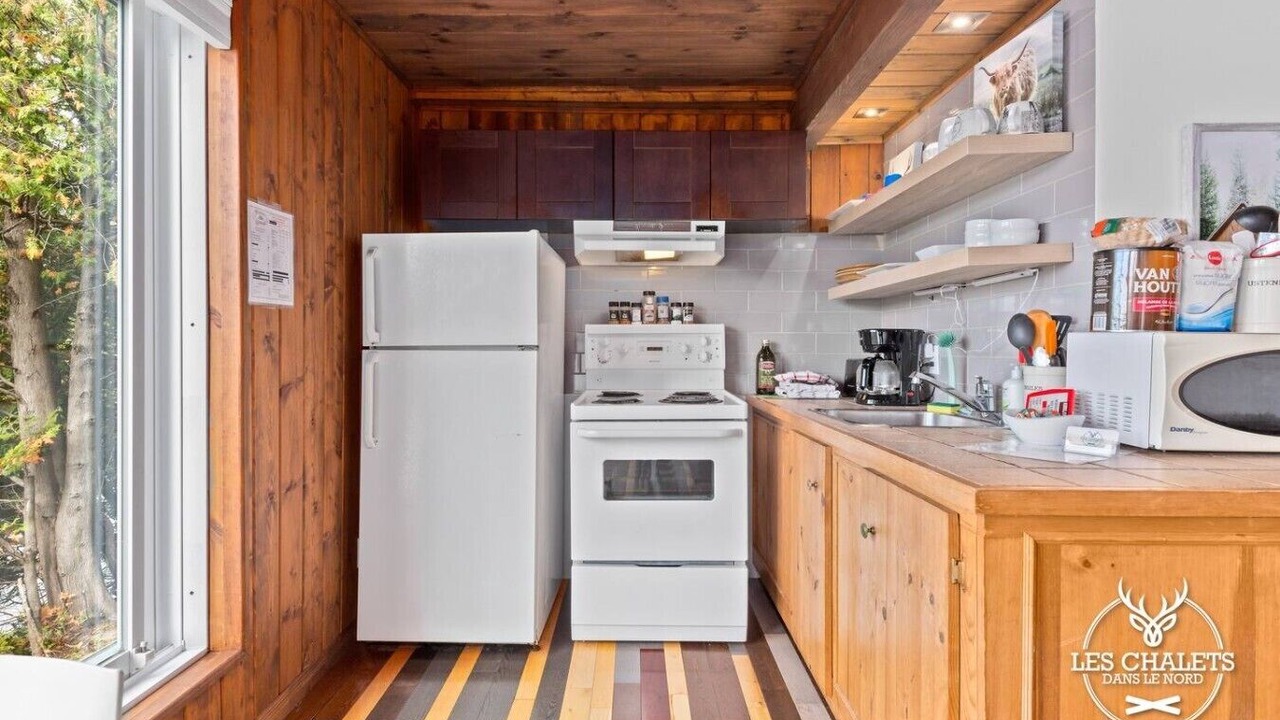 Photo of Kitchen in Sainte-Lucie-des-Laurentides