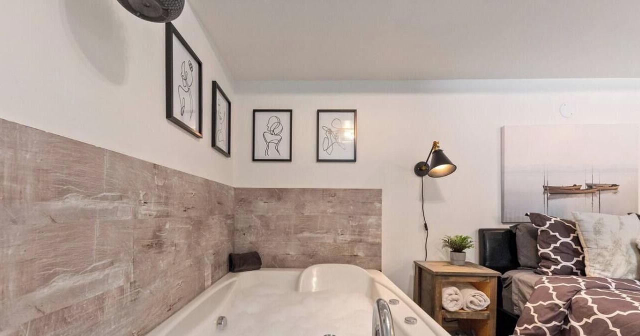 Photo of Bathroom in Sainte-Lucie-des-Laurentides