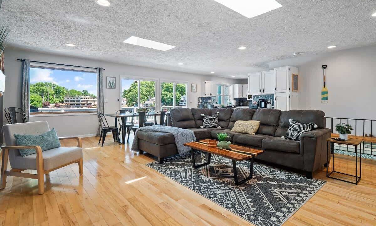 Photo of Outdoor in Portage Lakes