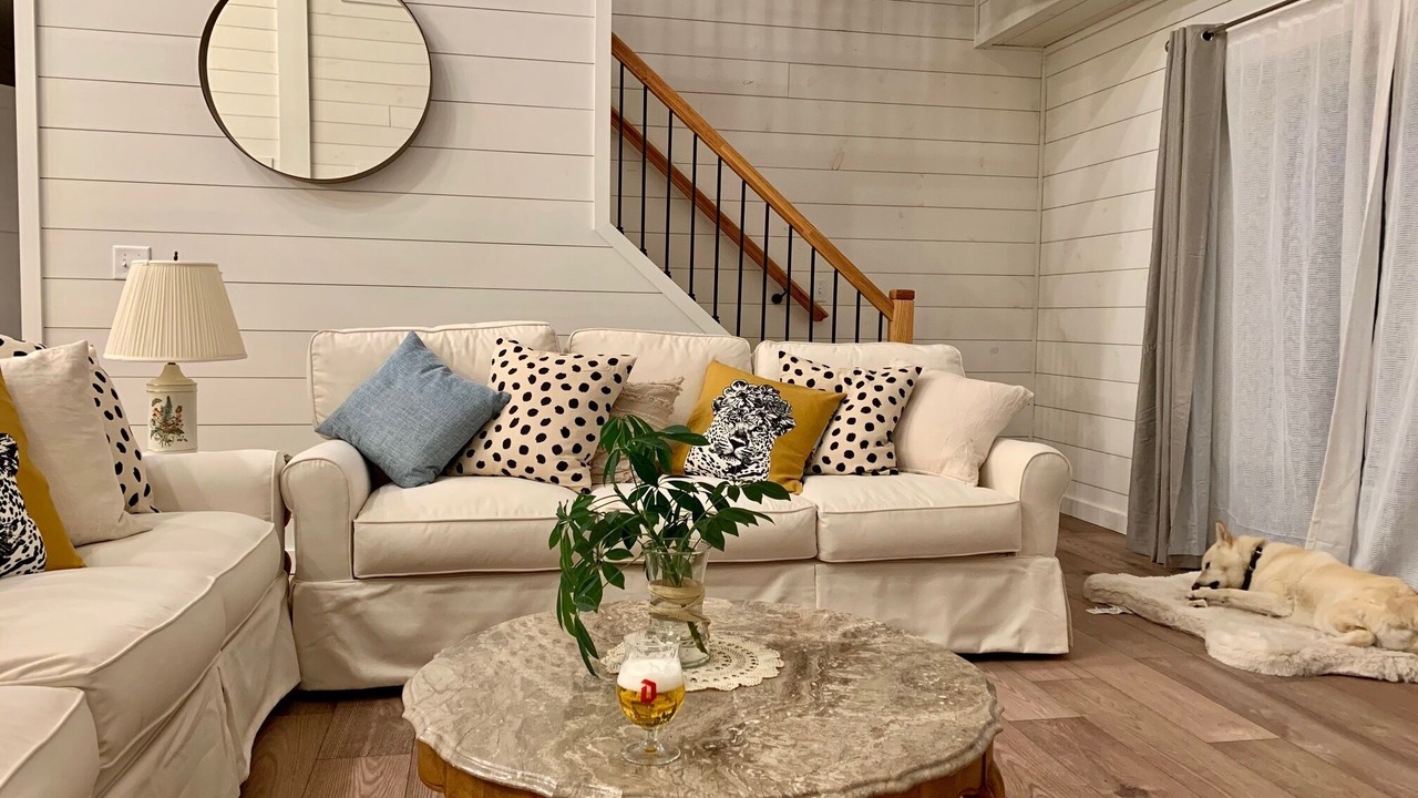 Photo of Livingroom in Ithaca