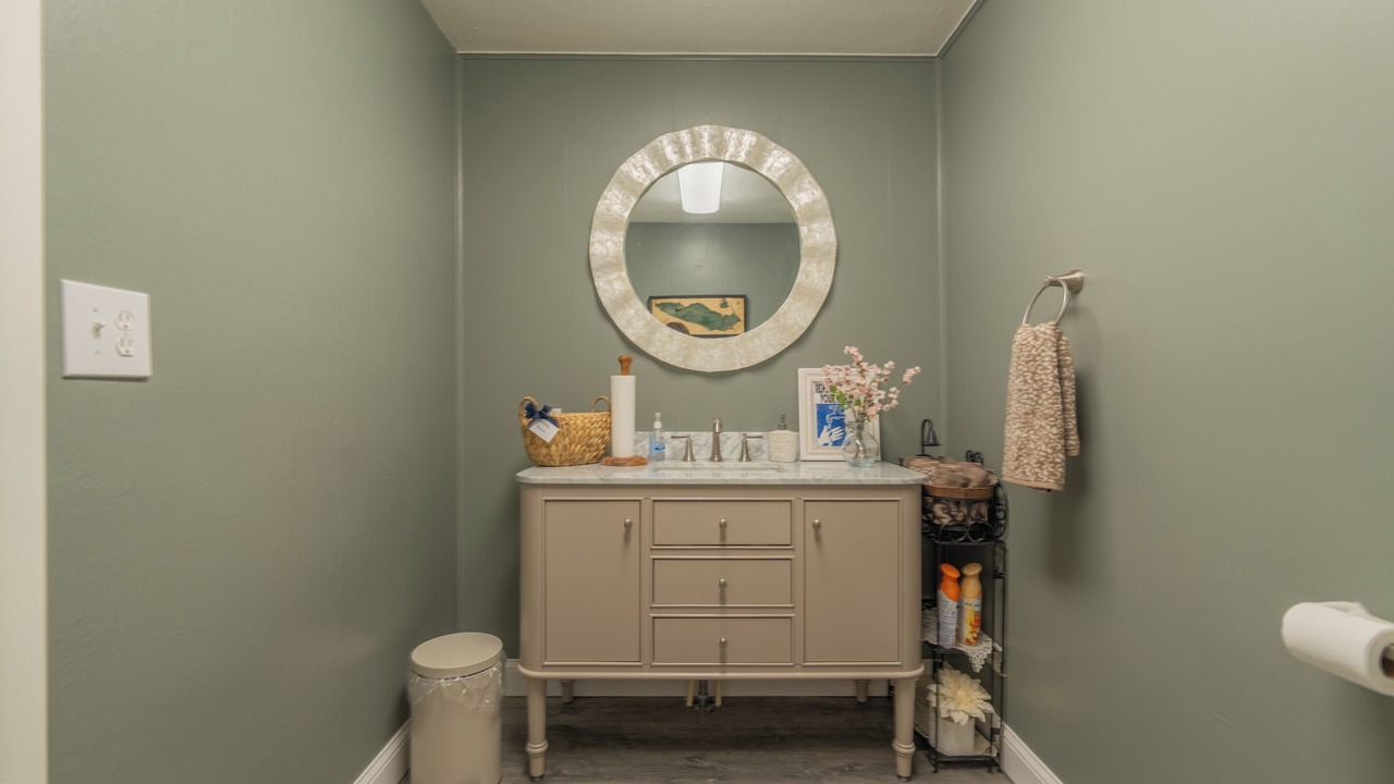 Photo of Bedroom in Marblehead