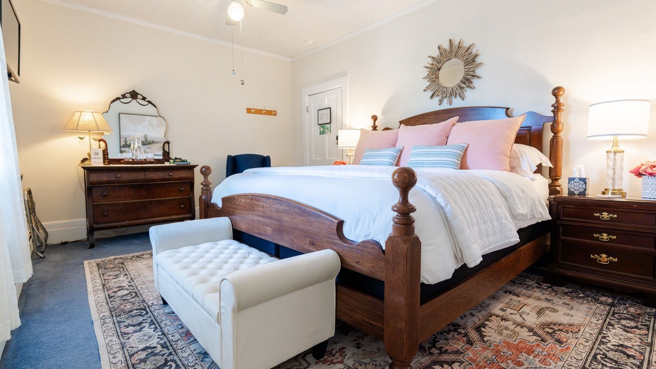 Photo of Bedroom in Marblehead