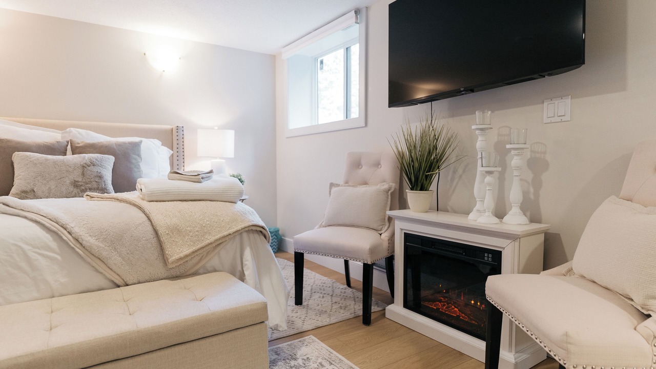 Photo of Bedroom in Red Deer