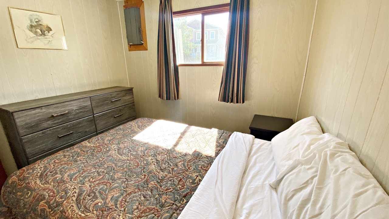 Photo of Bedroom in Falcon Lake