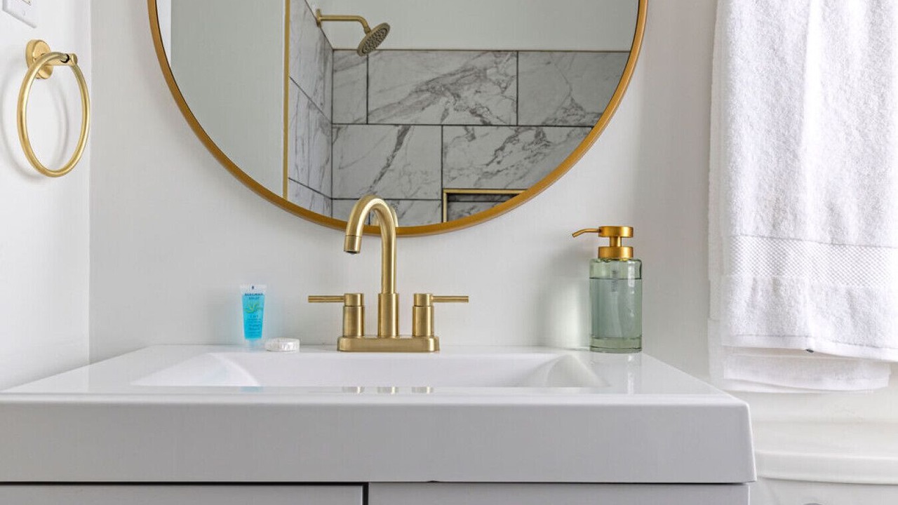 Photo of Bathroom in Euclid