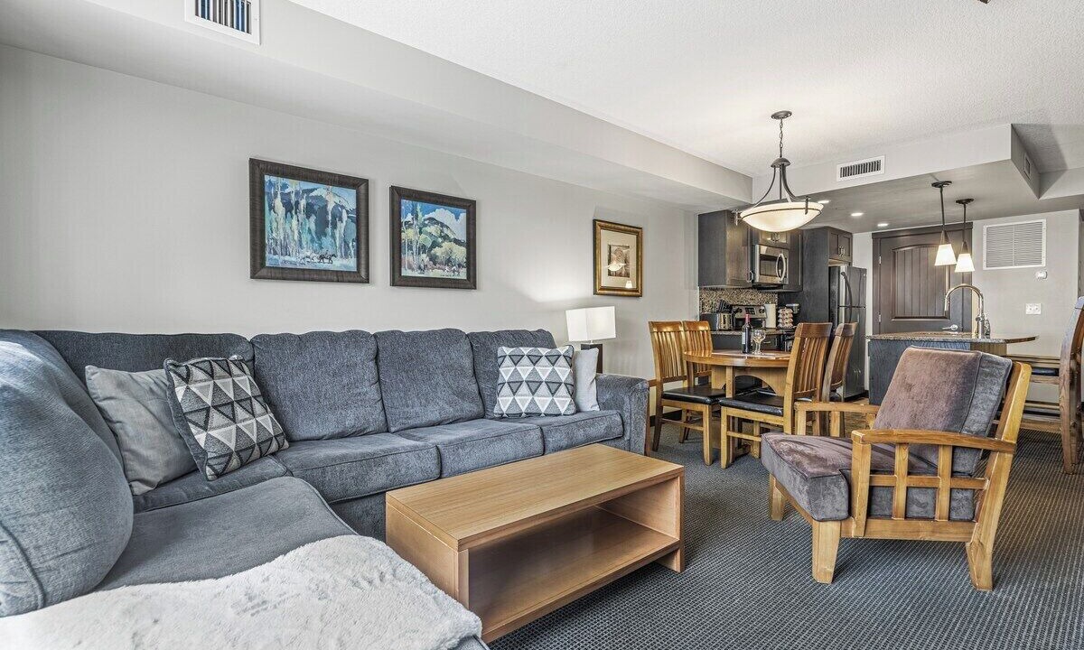 Photo of Livingroom in Dead Man's Flats