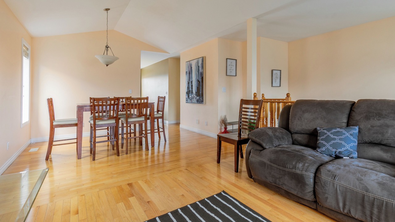 Photo of Livingroom in Windsor