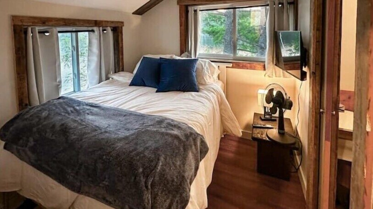 Photo of Bedroom in Broadbent