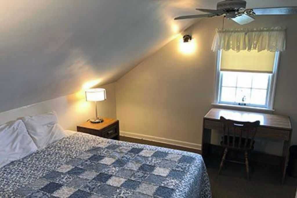 Photo of Bedroom in Huron