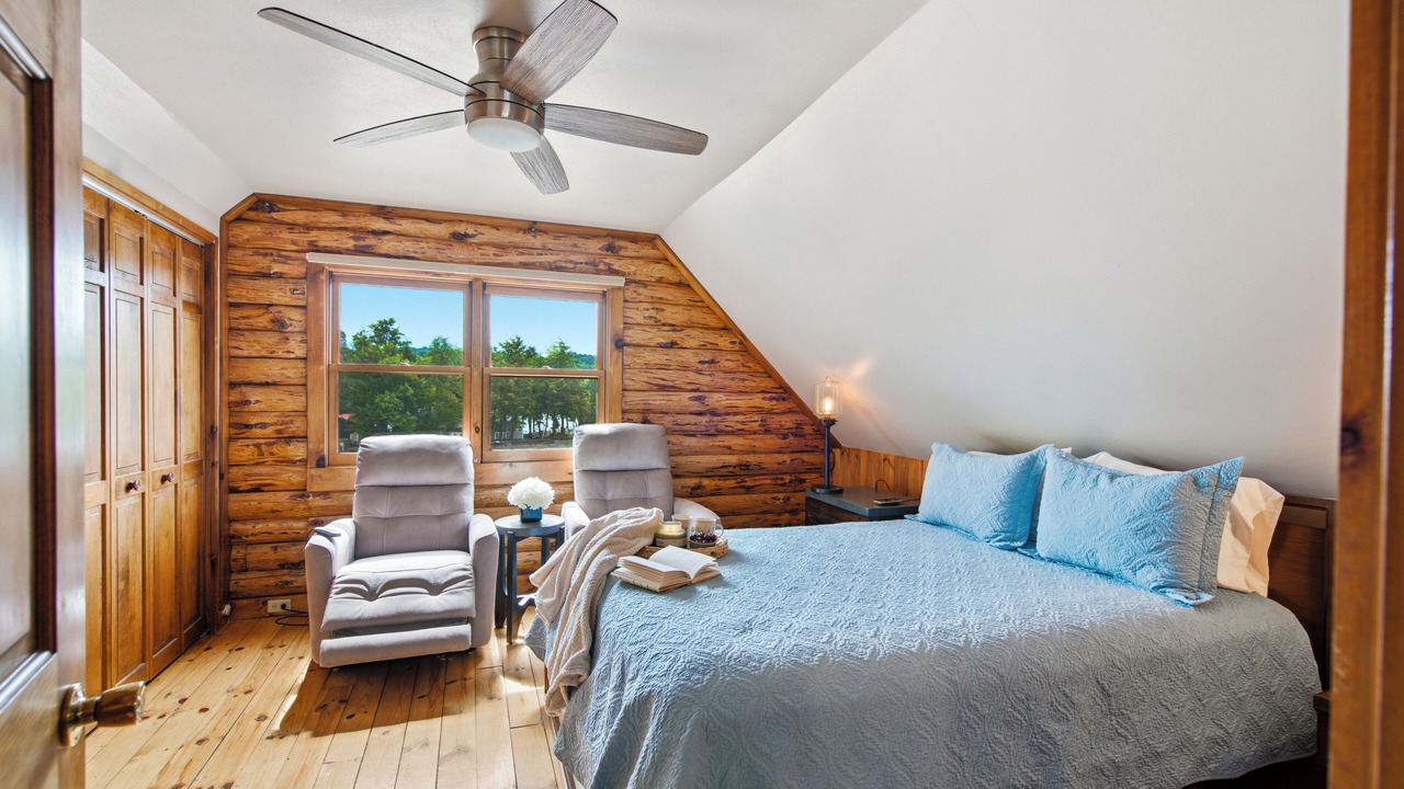 Photo of Bedroom in Hamilton