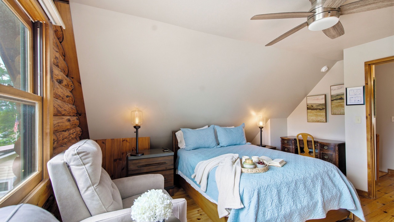 Photo of Bedroom in Hamilton