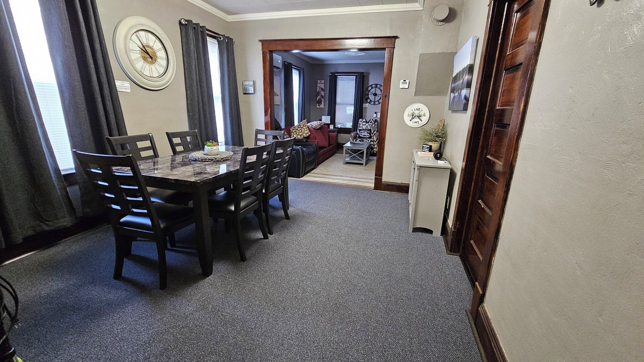 Photo of Livingroom in Port Clinton
