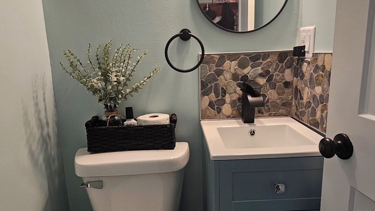 Photo of Bathroom in Port Clinton