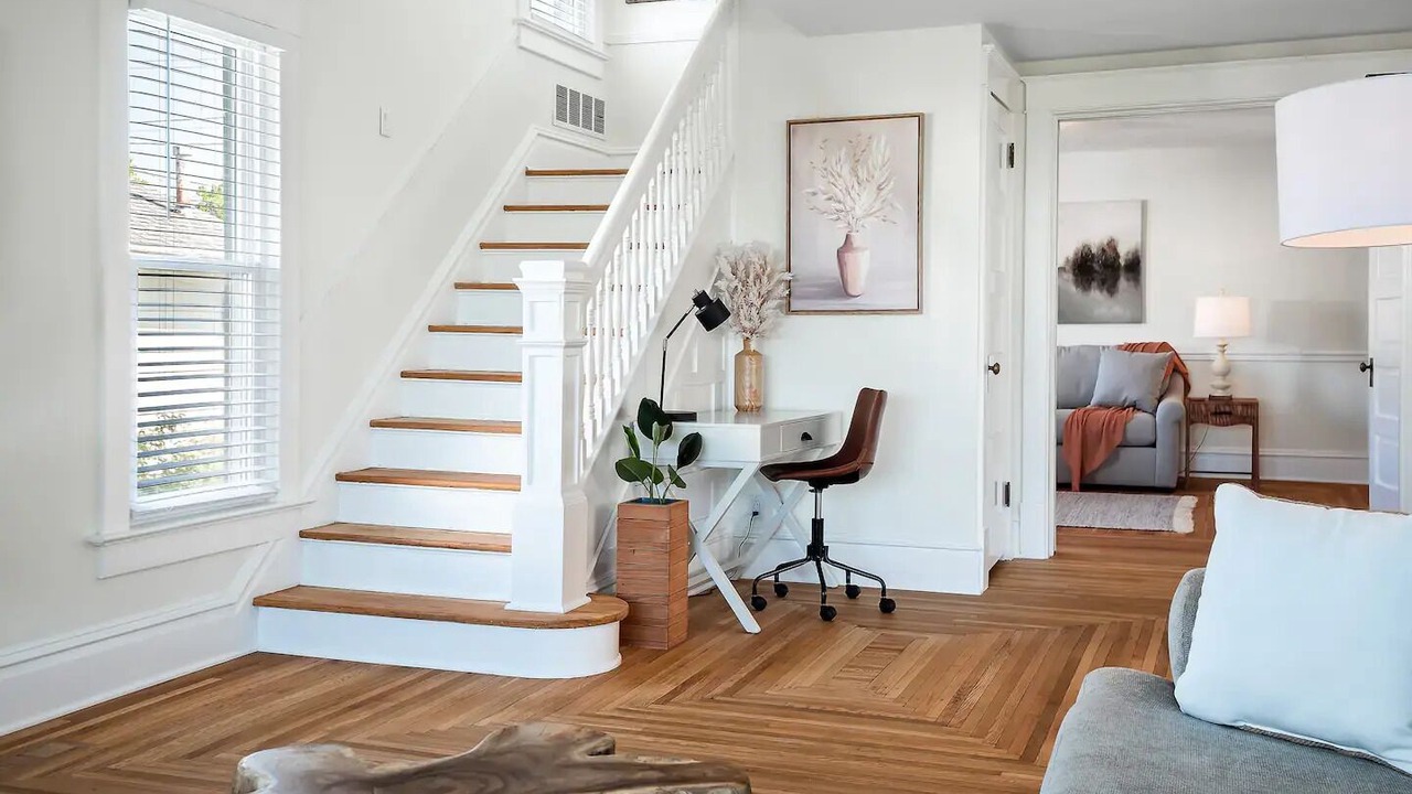Photo of Livingroom in Port Clinton