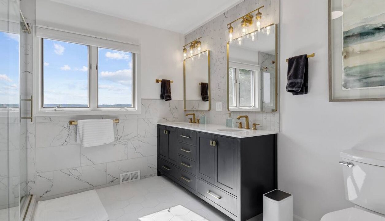 Photo of Bathroom in Canandaigua