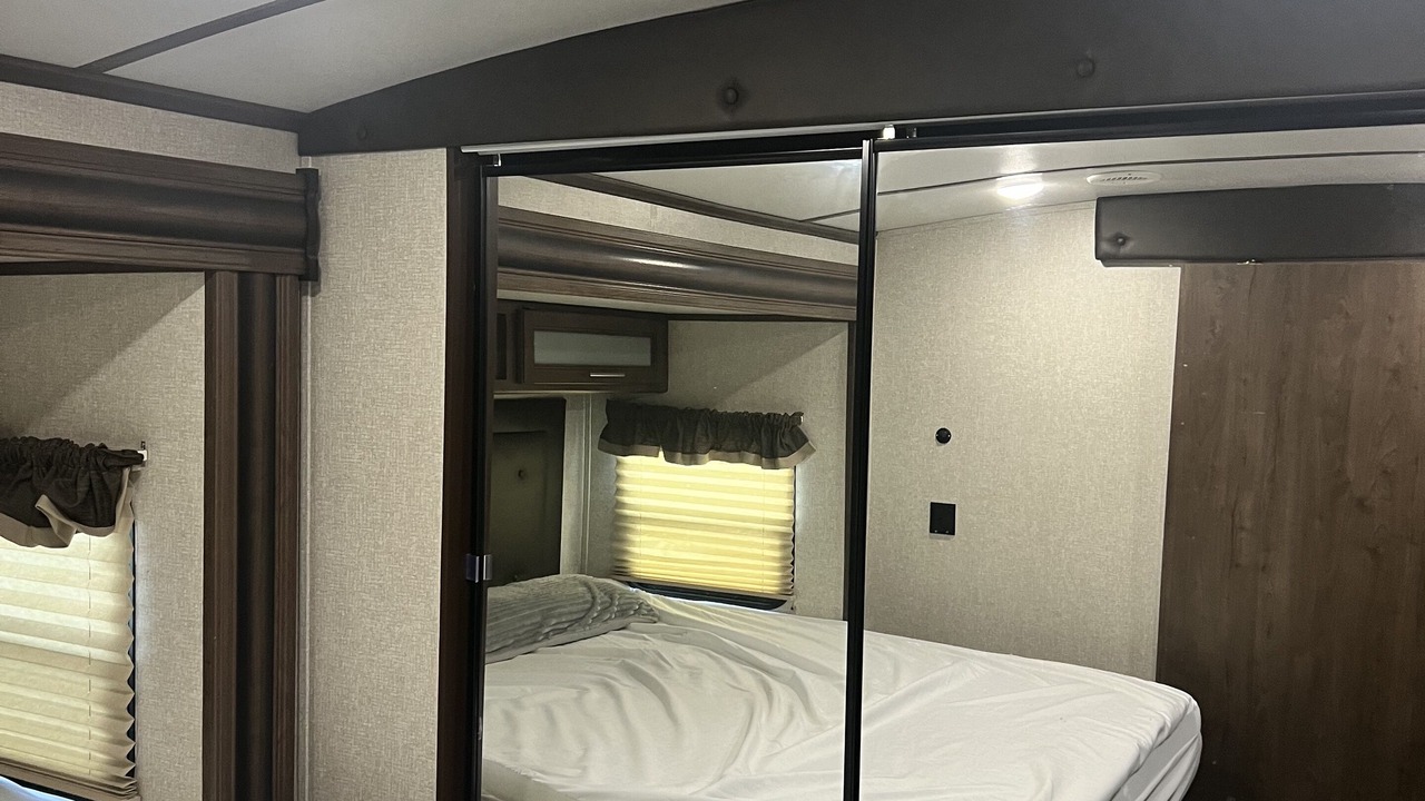 Photo of Bedroom in Gypsum