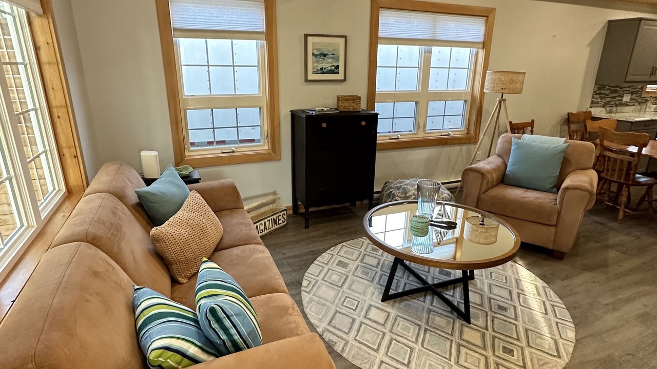 Photo of Livingroom in The Bluff