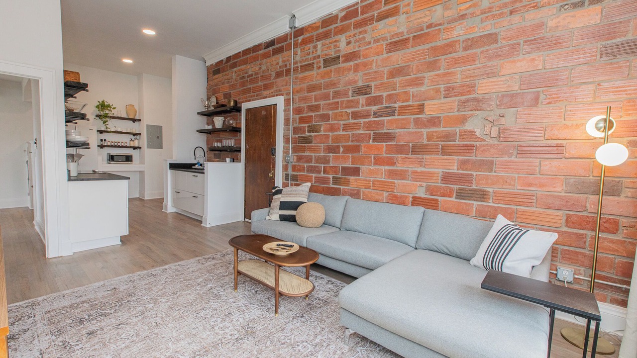 Photo of Livingroom in Lakewood