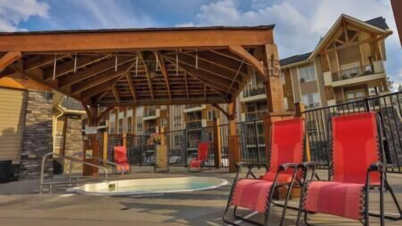 Photo of Outdoor in Radium Hot Springs