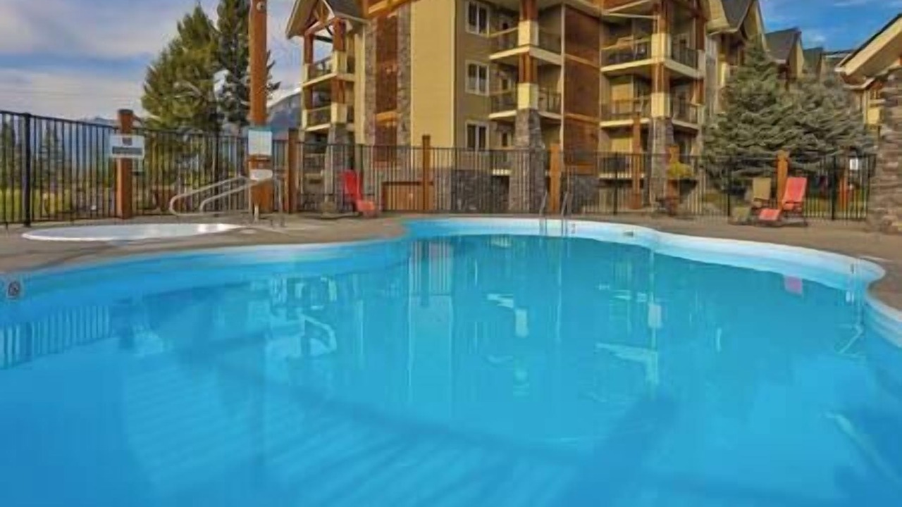 Photo of Outdoor in Radium Hot Springs