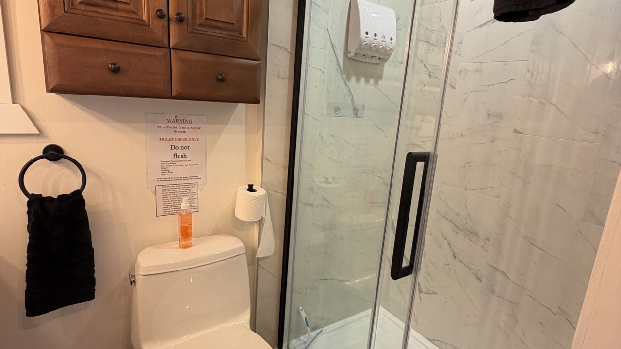Photo of Bathroom in Utterson
