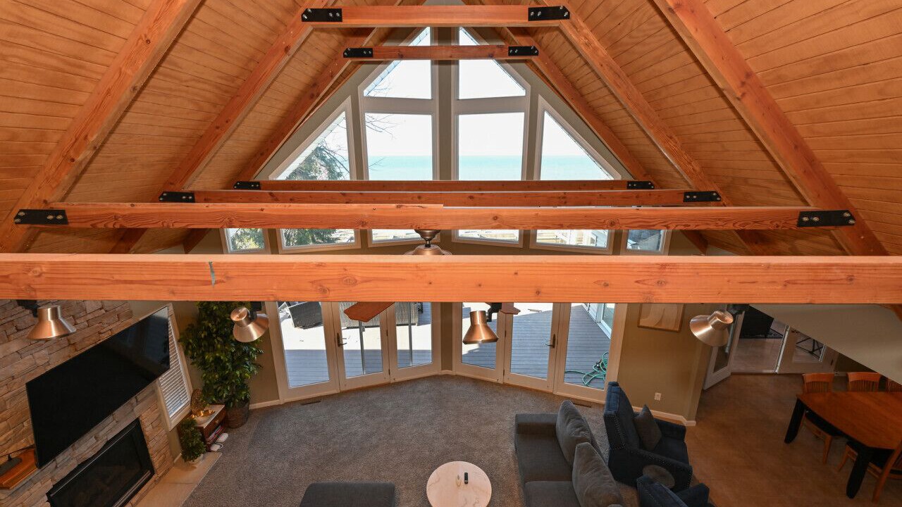 Photo of Livingroom in Ashtabula
