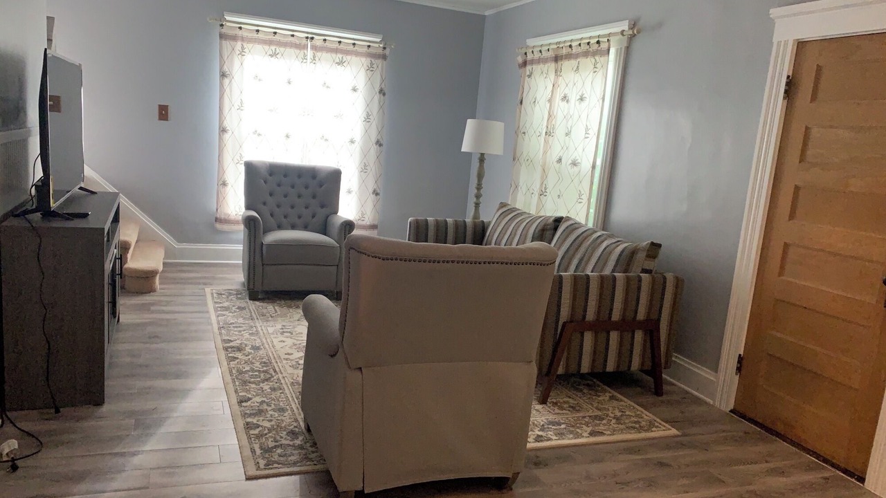 Photo of Livingroom in Norwalk