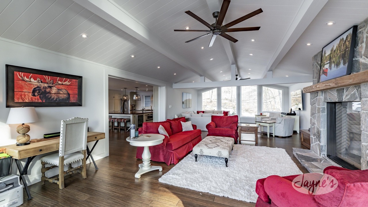 Photo of Livingroom in Bala