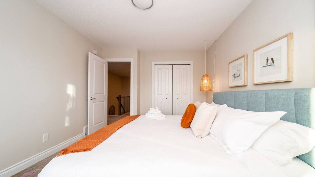 Photo of Bedroom in West Edmonton